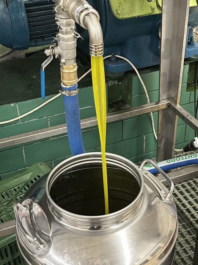 Θεσσαλονίκη: Βγήκε το πρώτο λάδι από τον δήμο