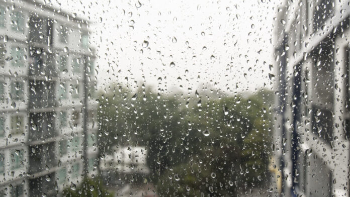 Καιρός: Συνεφιά , καταιγίδες και χιόνια στα ορεινά – Η πρόγνωση για την Πρωτοχρονιά