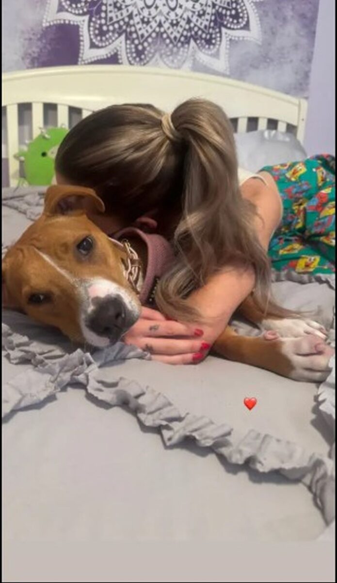 Η Κέιτ Κάσιντι έκανε τατουάζ δύο φτερά αγγέλου δύο μήνες μετά τον θάνατό του