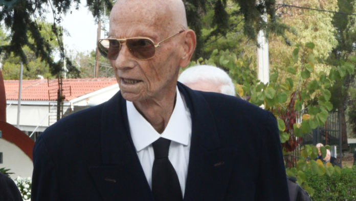 στο Νοσοκομείο και ο Αντωνιάδης