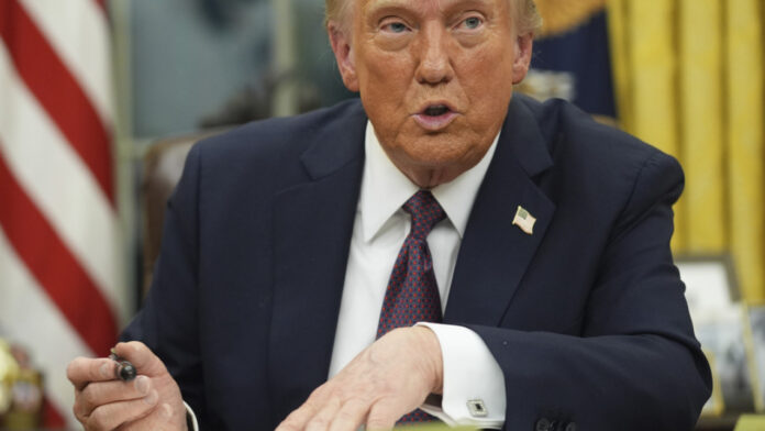 Τραμπ: Ο Πούτιν οδεύει να «καταστρέψει» τη χώρα του