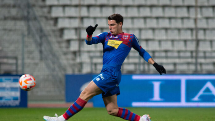 Ο Γιώργος Κούτσιας σκόραρε στο ντεμπούτο του με τη Λουγκάνο κόντρα στον Στέφανο Καπίνο