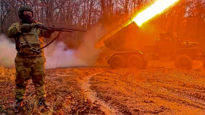 russian_soldier_ukraine_ap25016443783654.jpg
