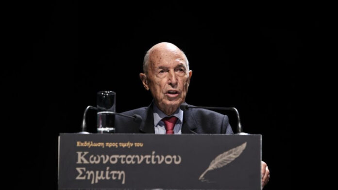 Όταν ο Μπιλ Κλίντον, ο Ζαν Κλοντ Γιούνκερ και ο Ζακ Ντελόρ μίλησαν για τον Κώστα Σημίτη