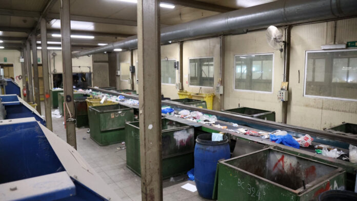 Δήμος Αθηναίων: Επιστολές Χάρη Δούκα για θέματα ανακύκλωσης και τελών ταφής