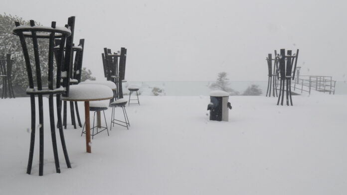 Καιρός: Σταδιακή υποχώρηση της κακοκαιρίας – Έρχεται παγετός