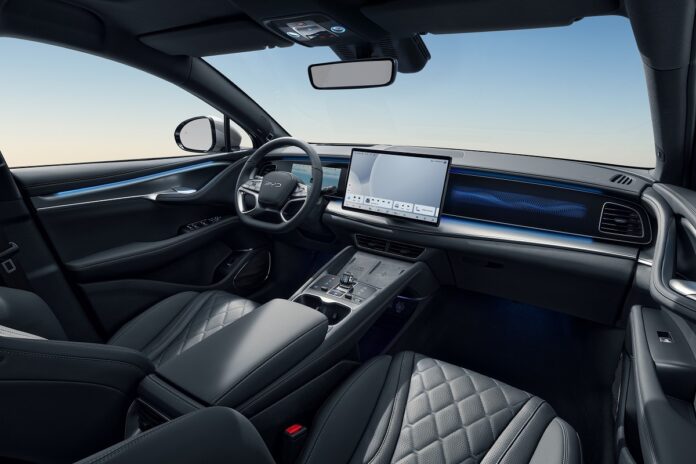 BYD-SEALION-7_int_1.jpg