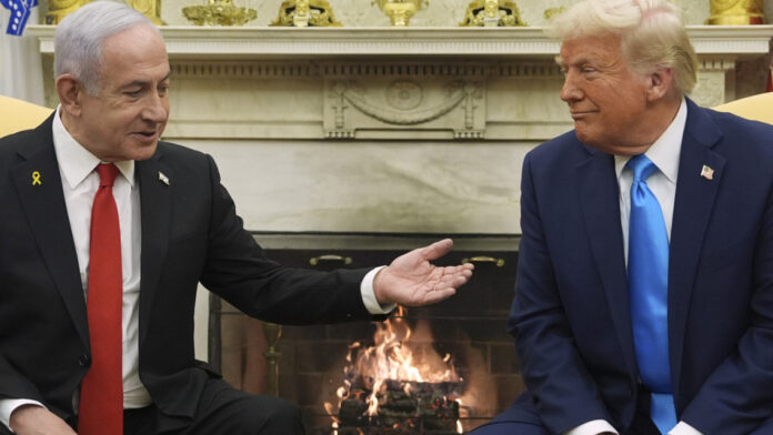 Ο Νετανιάχου χάρισε στον Τραμπ ένα… χρυσό βομβητή