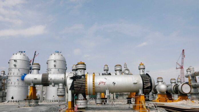 oil-gasoline_reuters-scaled-1-1200x675.jpg