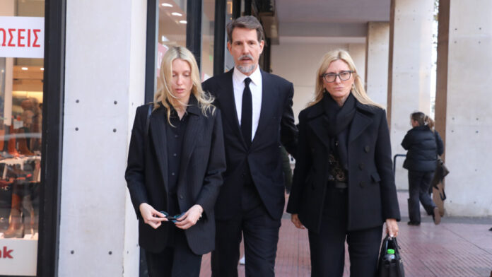 pavlos_mariesantal-1200x675.jpg