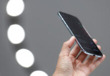 Τα iPhone 17 κυκλοφορούν από σήμερα στην Ελλάδα