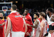 Ο Ολυμπιακός ευχαρίστησε τον κόσμο του μετά την ήττα από την Μπαρτσελόνα: «Δεν εγκαταλείπουμε»