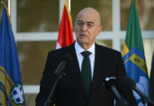 Δένδιας από Μεσολόγγι: «Η ελευθερία έχει κόστος και απαιτεί θυσίες»